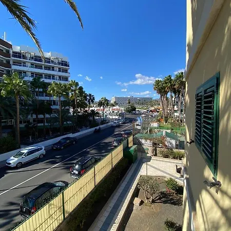 Las Olas Beach